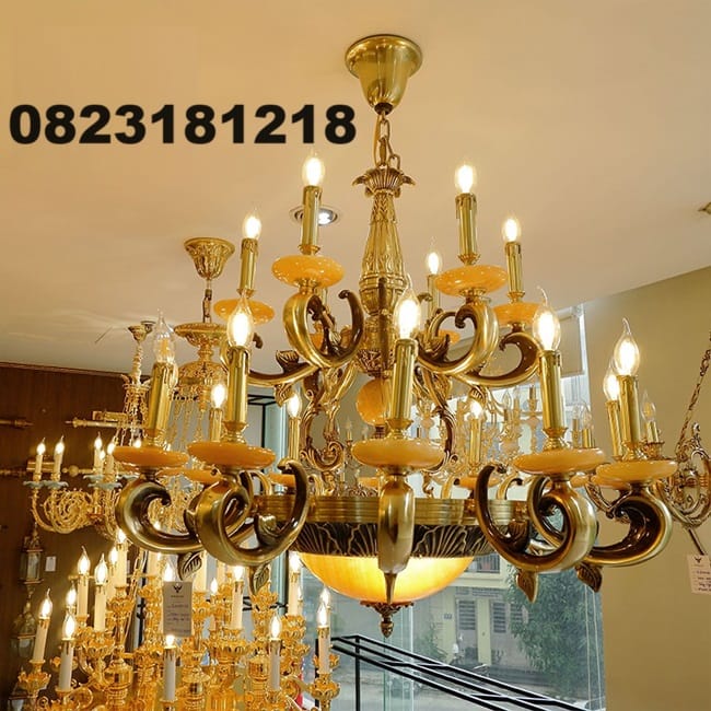 Đèn chùm đồng mang phong cách tân cổ điển
