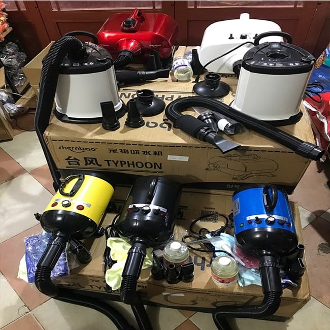 Máy sấy lông chó mèo ion âm TVS2400