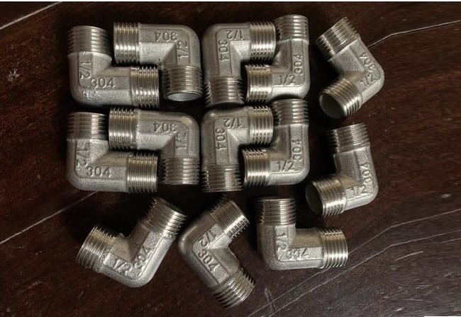 Co inox ren ngoài