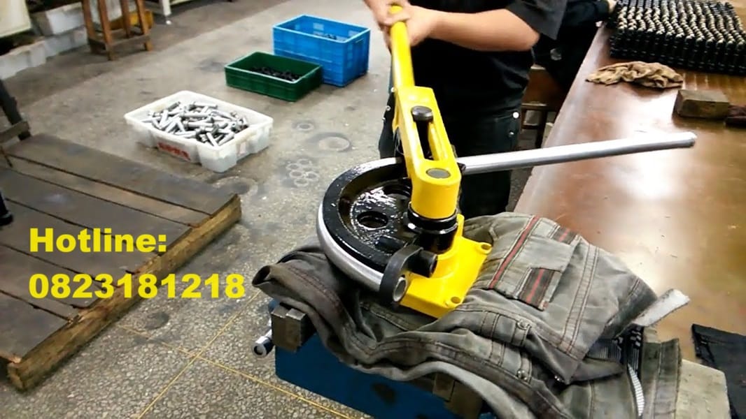 Máy uốn ống sắt cầm tay - Máy uốn ống thủy lực 6 Máy uốn ống sắt cầm tay