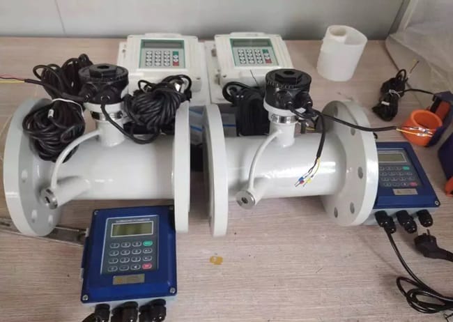 Đồng hồ đo nước thải 7 Đồng hồ đo nước dạng siêu âm