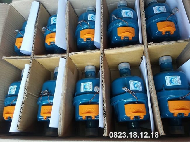 Đồng hồ đo nước thân gang 2 Đồng hồ đo nước thân gang