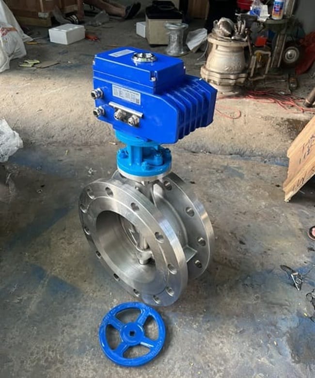 Van bướm mặt bích điều khiển điện 4 Van bướm mặt bích điều khiển điện inox