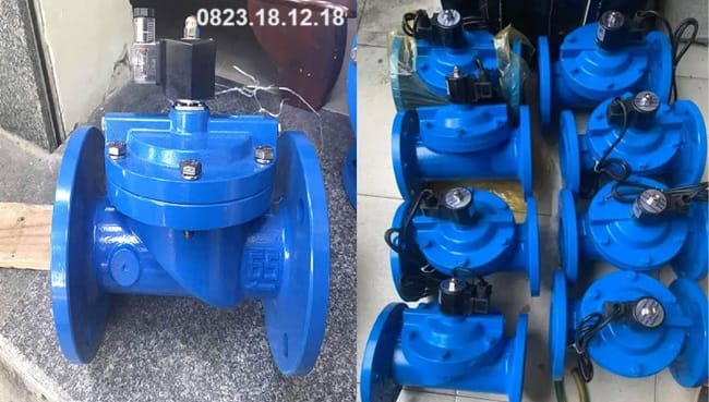 Van điện từ mặt bích 4 Van điện từ mặt bích