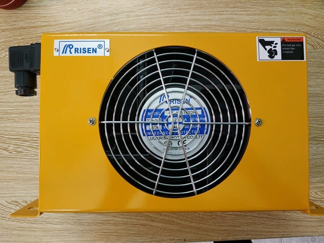 Quạt làm mát dầu AH3818-CA