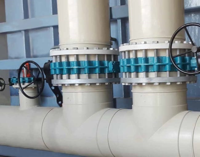 Ứng Dụng của Ống và Phụ Kiện Công Nghiệp
