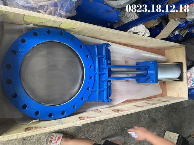 Van Dao Điều Khiển Khí Nén