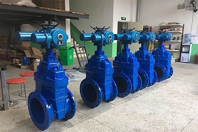 Van Cổng Điều Khiển Điện