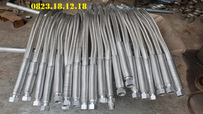 Khớp nối mềm inox nối ren