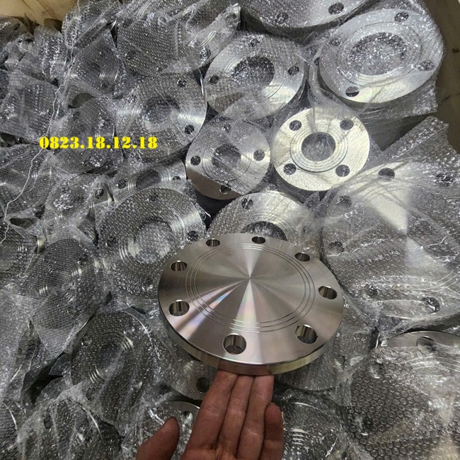 Mặt bích inox bọc đúc
