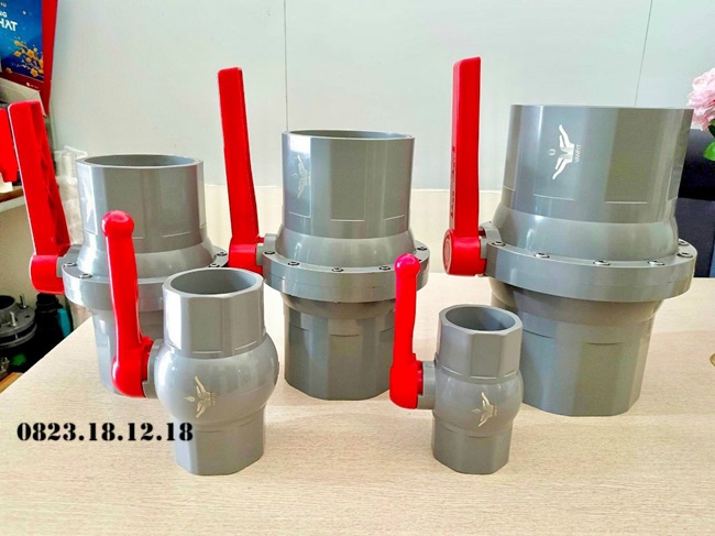 Van bi nhựa UPVC 4 Van bi nhựa UPVC dán keo
