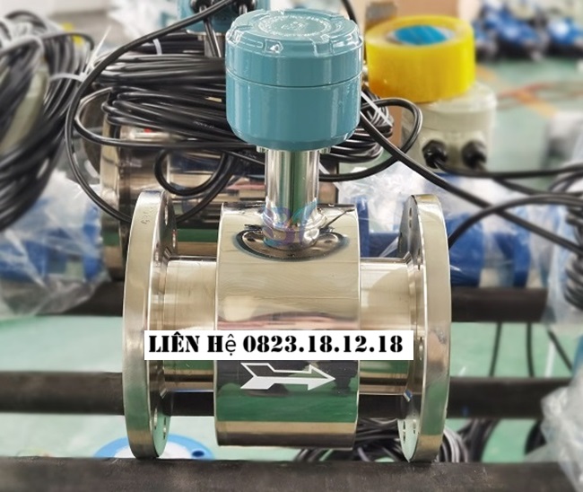 Đồng hồ đo nước điện tử dùng PIN 3 Đồng hồ đo lưu lượng nước điện tử dùng pin