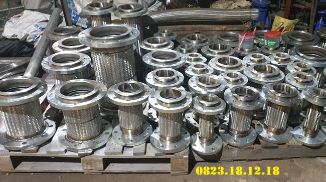 Khớp nối chống rung inox mặt bích