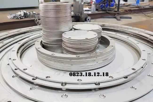 Mặt bích inox