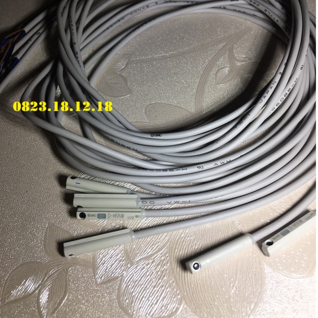 Cảm biến hành trình xilanh 3 dây SMC