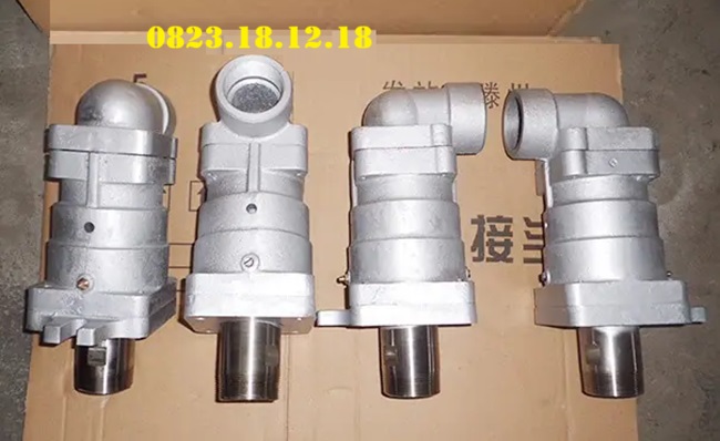 Khớp xuay nước nóng