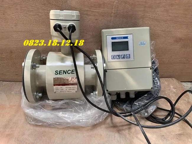 Đồng hồ đo nước điện tử màn hình rời