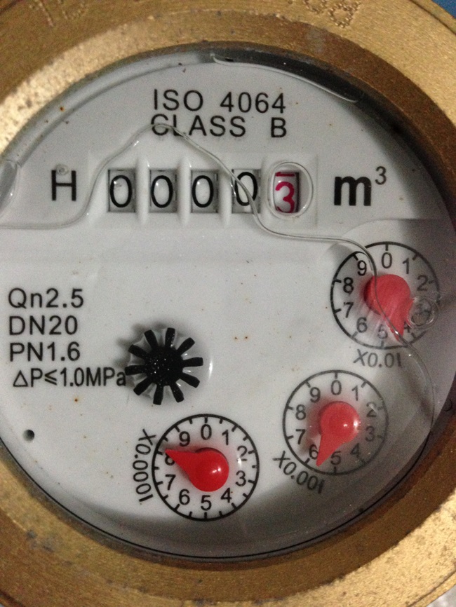 Cách xem đồng hồ đo nước 5 số
