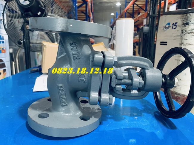 Van cầu gang 5 Van cầu gang nối mặt bích