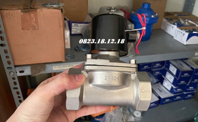 Van điện từ được làm bằng chất liệu gì? 9 Van điện từ inox