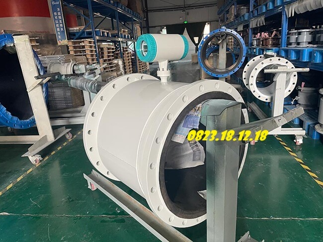 Đồng hồ đo lưu lượng nước điện tử
