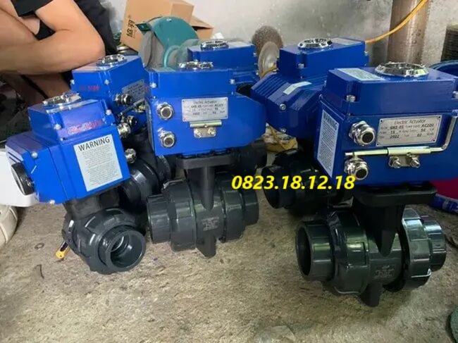 Van bi nhựa điều khiển điện