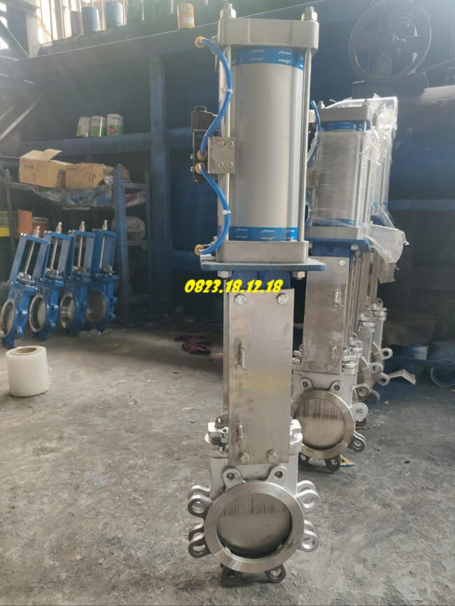 Van dao điều khiển khí nén là gì? Cấu tạo, nguyên lý và ứng dụng 22 Van cổng dao điều khiển khí nén