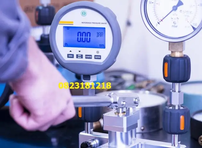 Đồng hồ đo áp suất điện tử là gì? 9 Ứng dụng đồng hồ đo áp suất điện tử trong hệ thống khí nén