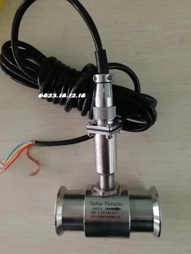 Cảm biến đo xăng dầu turbine