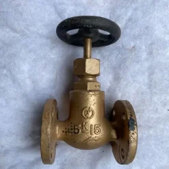 Van cầu đồng 4 Van cầu đồng