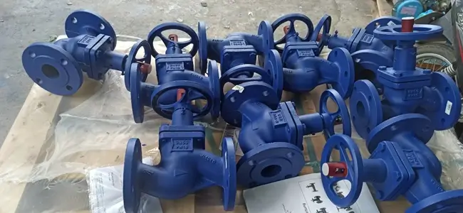 Van cầu hơi chịu nhiệt độ cao 4 Van cầu hơi chịu nhiệt độ cao