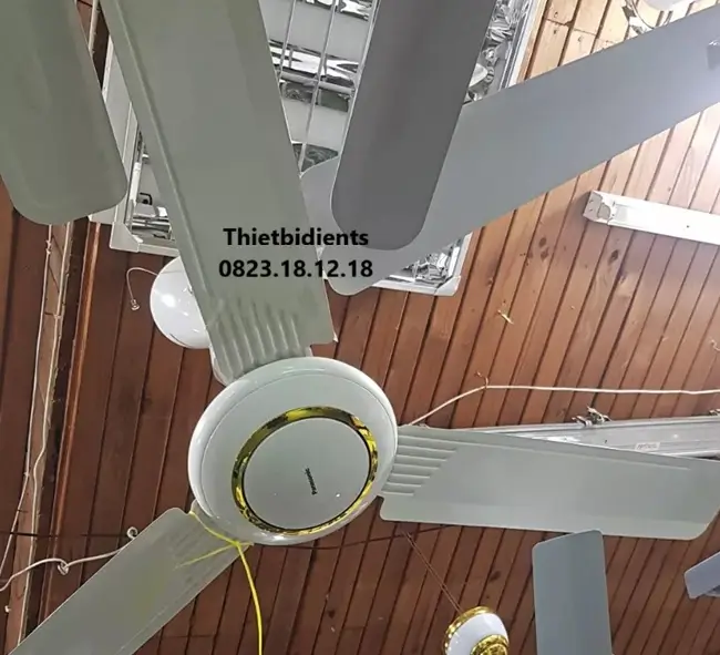 Quạt trần Panasonic