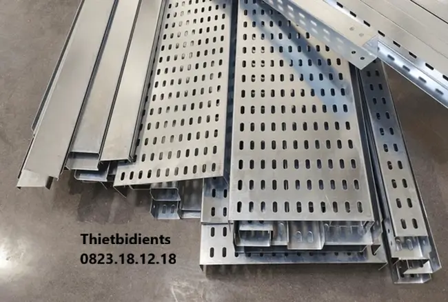 Thanh nối cáp inox 4 Thanh nối cáp inox công nghiệp