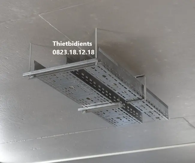 Thanh nối cáp inox 3 Thanh nối cáp inox giá rẻ