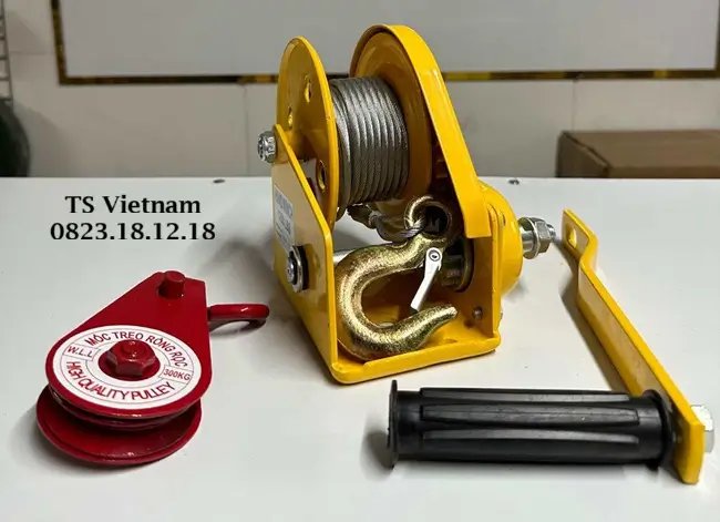 Tời quay tay tự hãm 6 Tời quay tay tự hãm 800kg