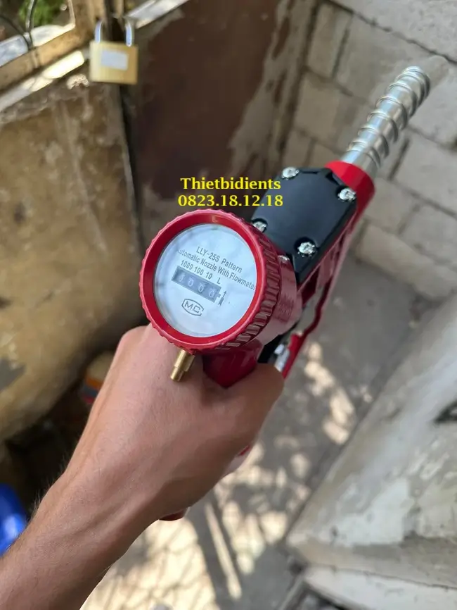 Đồng hồ đo xăng dầu mini gắn súng bơm