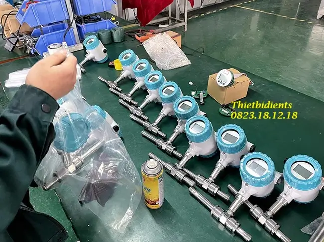 Đồng hồ đo lưu lượng tuabin nối ren