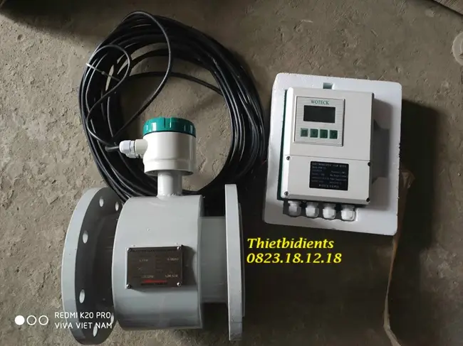 Đồng hồ đo nước điện tử Woteck 5 Đồng hồ đo nước điện tử Woteck màn hình rời