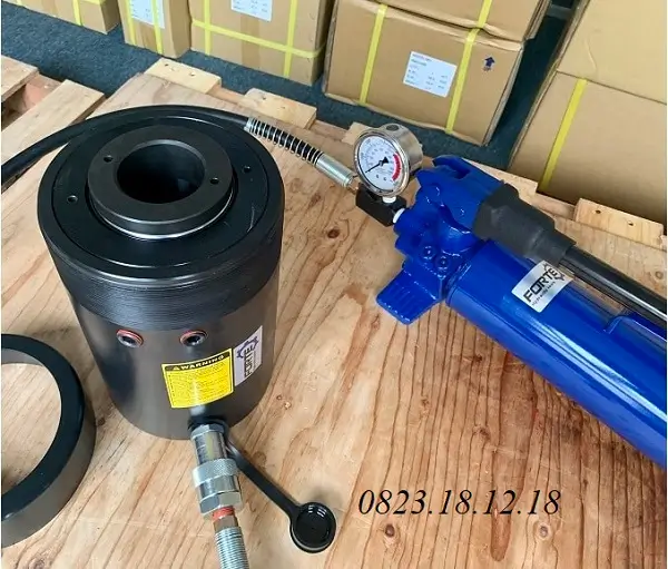 Tại sao nên sử dụng kích thủy lực rỗng tâm