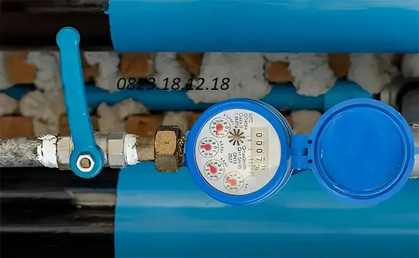 Kiểm tra chiều lắp đặt đồng hồ